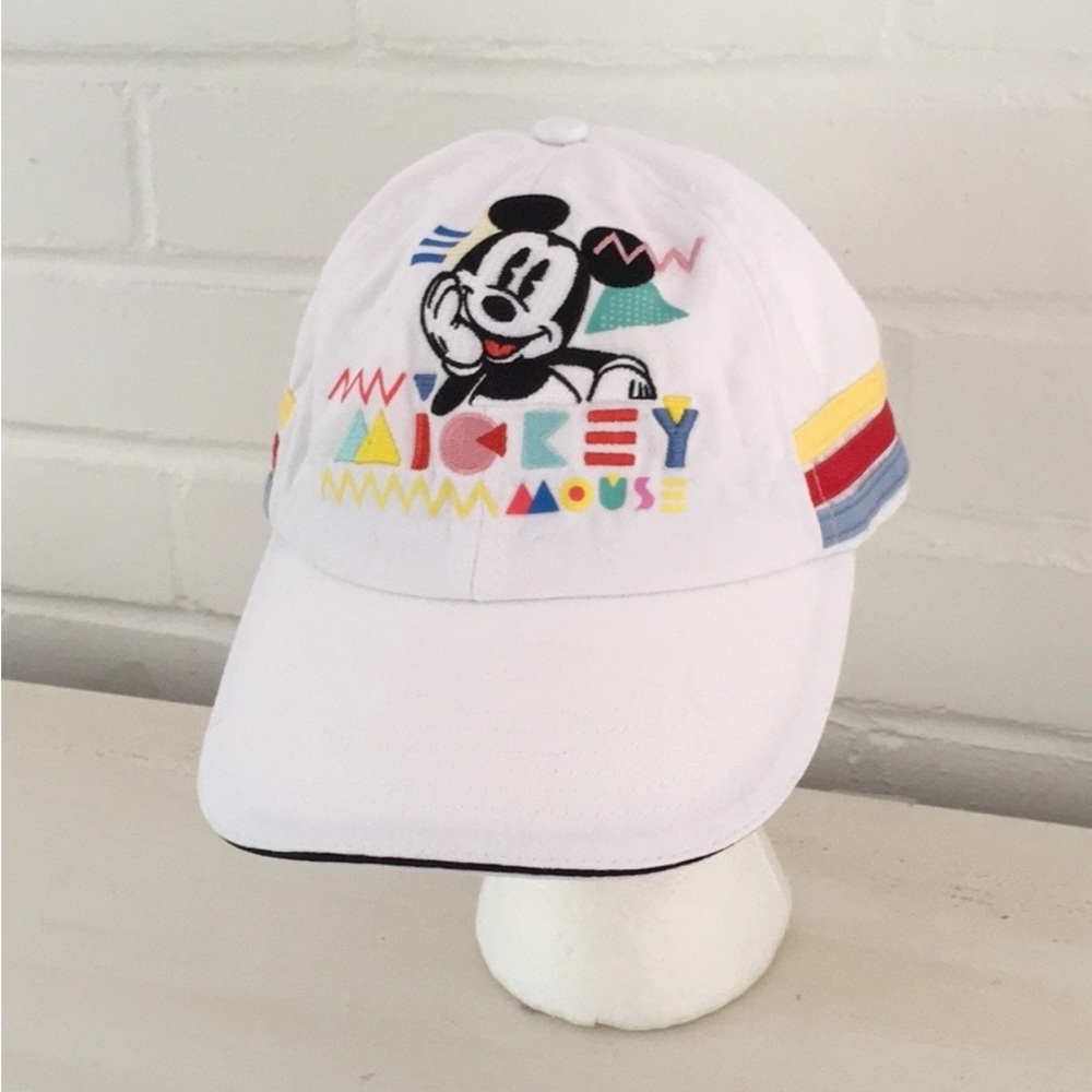 Adult Women’s Adjustable Retro White Mickey Mouse Cap with Colorful Stripes